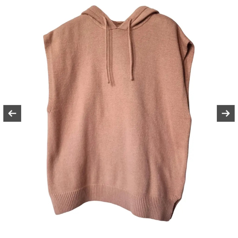 The Frankie Shop Sleeveless Knit Hoodie
